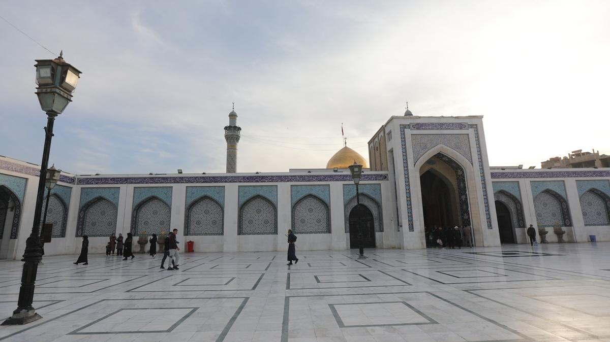 am'da bulunan Seyyide Zeynep Camii ziyaretilerden byk ilgi gryor