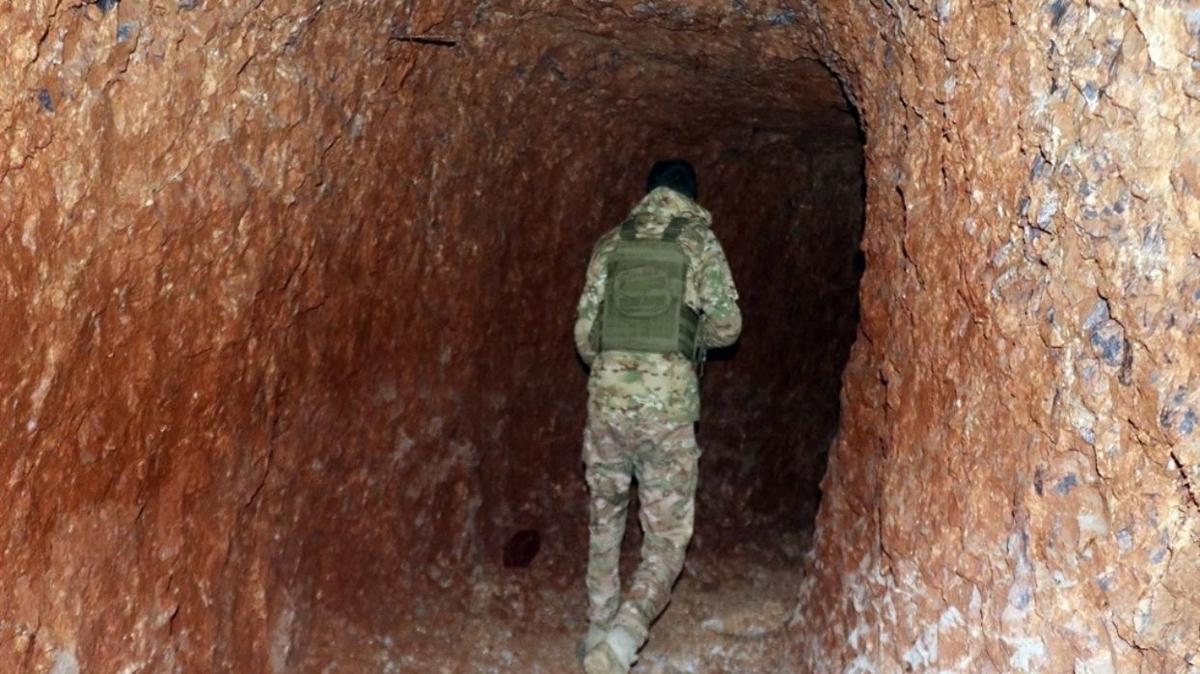 Terristlerin Tel Rfat ve Mnbi'te kazdklar kilometrelerce uzunlukta tneller bulundu