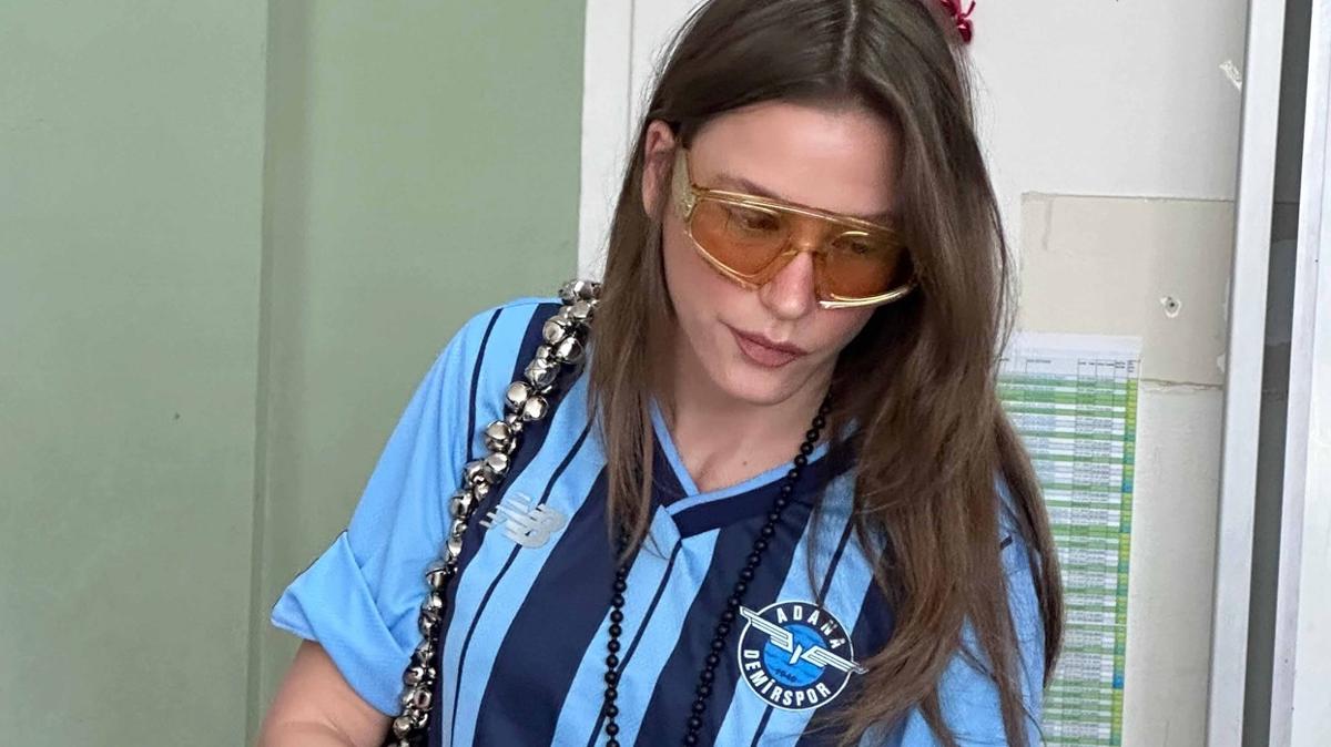 Serenay Sarkaya kendi kendine memnun: Peinde olduum ey huzurum