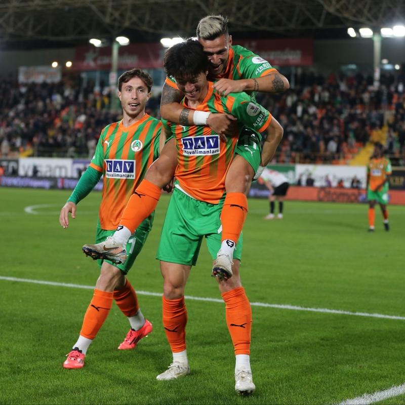 Alanyaspor evinde farkl kazand