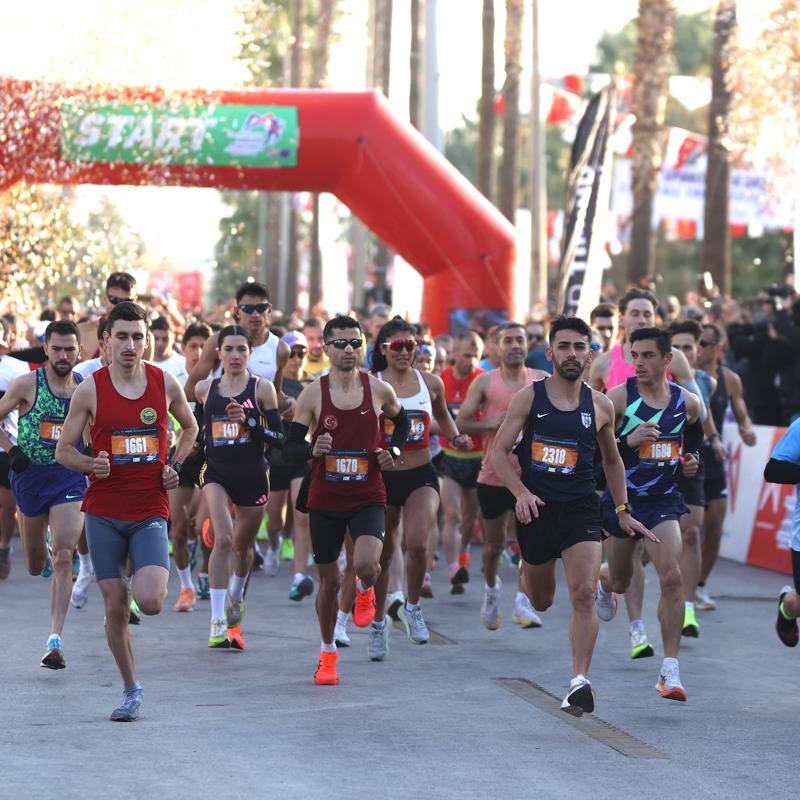 6. Uluslararas Mersin Maratonu balad