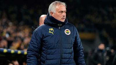 Jose Mourinho kt haberi verdi! 'Sezonu kapatt'