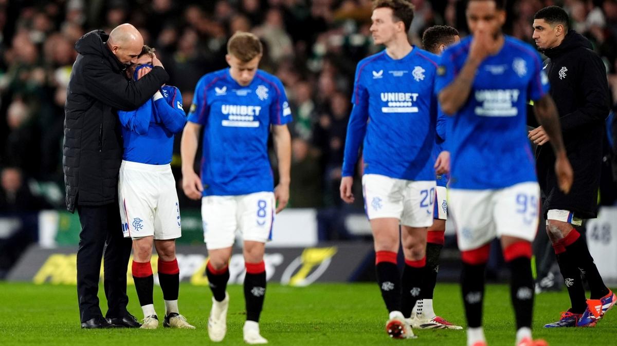 Rdvan Ylmaz penalty kard! Rangers kupay kaybetti