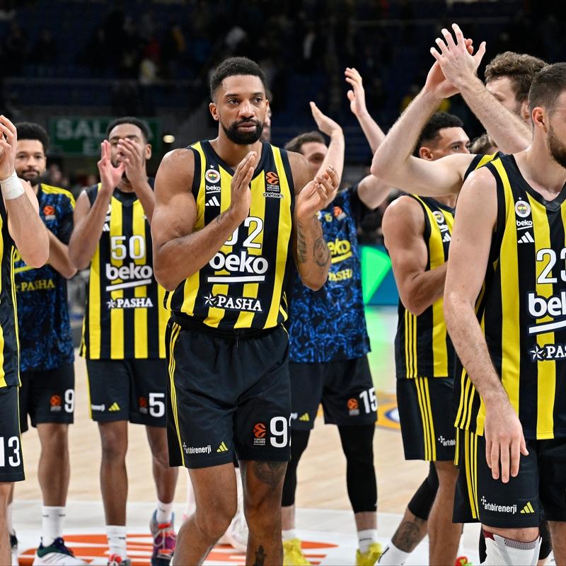 Fenerbahe Beko, Paris deplasmannda