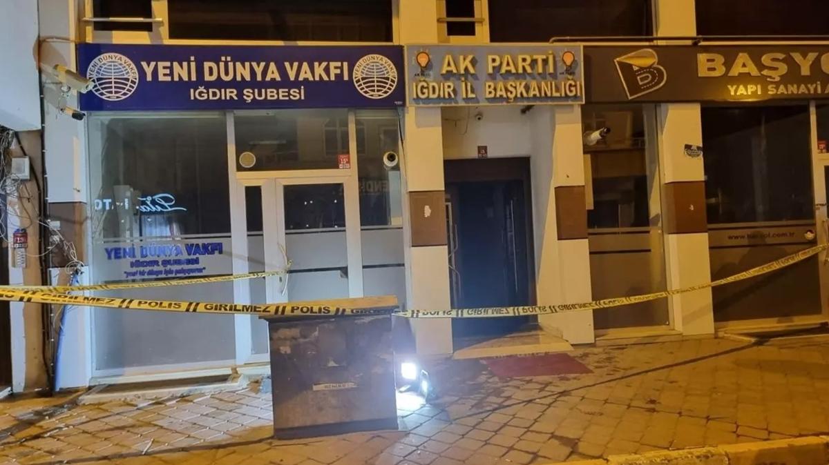 Idr'da AK Parti l Bakanlna saldrda gzaltna alnan 3 zanldan ikisi tutukland