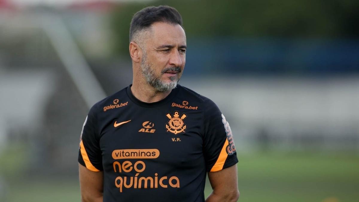 Vitor Pereira, Ada'ya doru yola kt! Wolves dnemi balyor