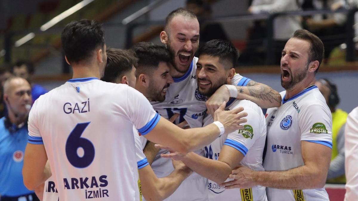 Arkas Spor'un eyrek finaldeki rakibi Ziraat Bankkart