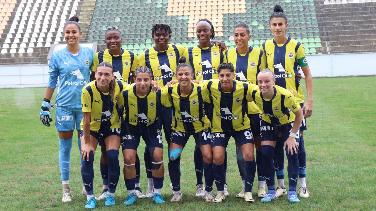 Fenerbahe, Kadn Futbol Sper Ligi'nde ilk devreyi lider kapatt