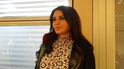 Ebru Polat mesleine geri dnd! lk i mahkemeye komak oldu