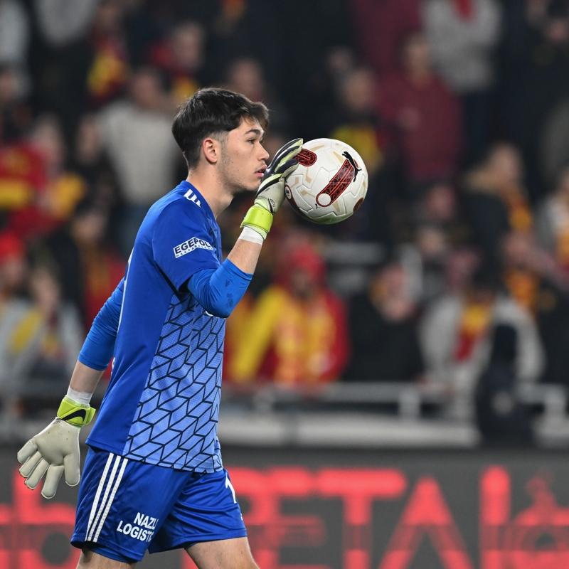 Altay'da Ula Hasan, kaledeki performansyla snf geti