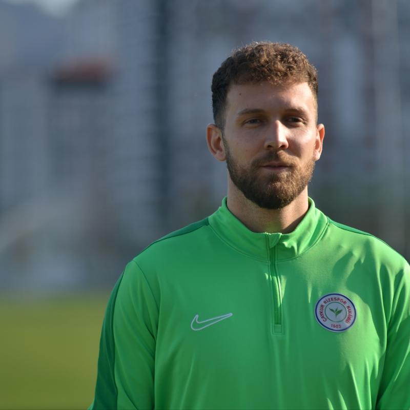 Rizesporlu eldiven etin: Hibir ma iin zor diyemem