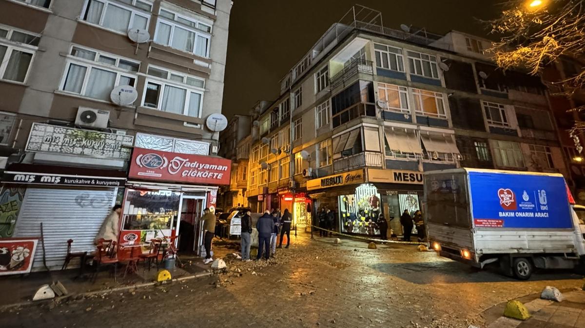Kadky'de kanalizasyon borusu patlad: ok merak ediyorum bu SK Ankara'dan m geldi
