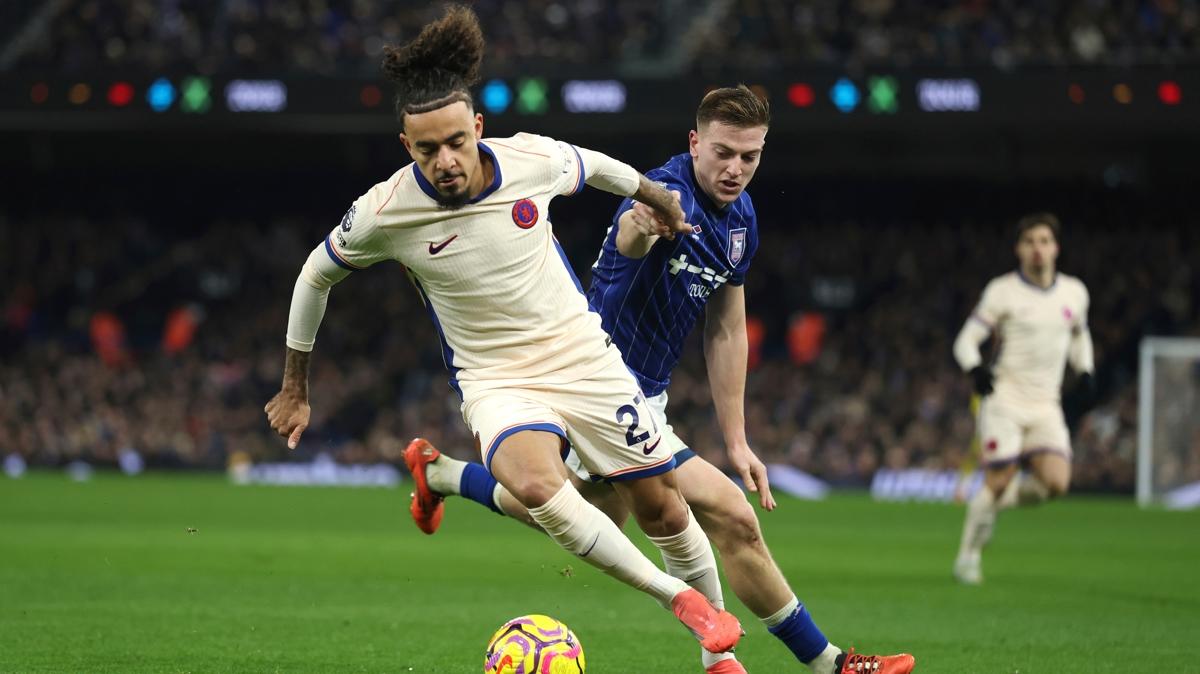 Chelsea'den Ipswich Town karsnda ok malubiyet