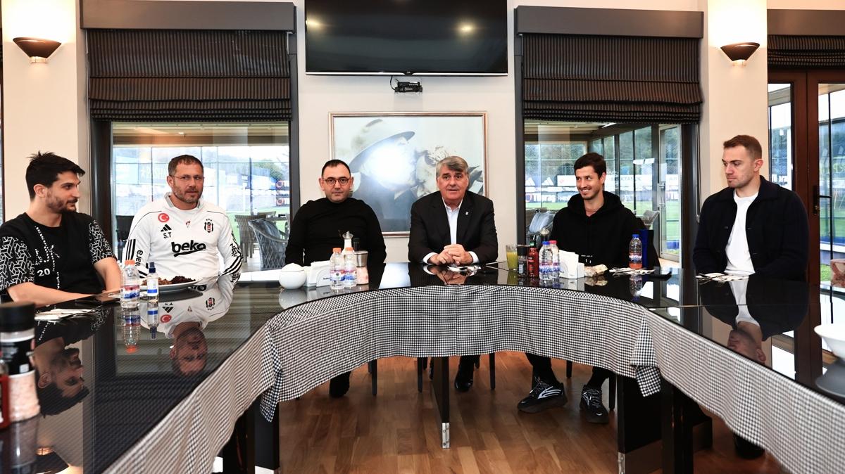 beikta serdal adal futbolcu fotoraflar resimleri