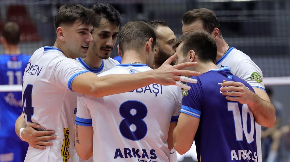 Arkas Spor, sezonun ikinci yarsn derbiyle aacak