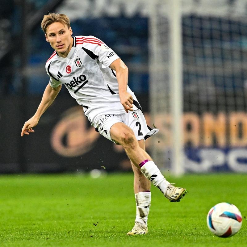 Beikta'a Svensson'dan kt haber!