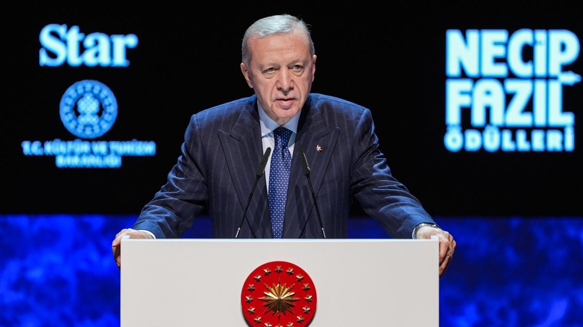 Bakan Erdoan'dan Ferdi Tayfur iin basal mesaj