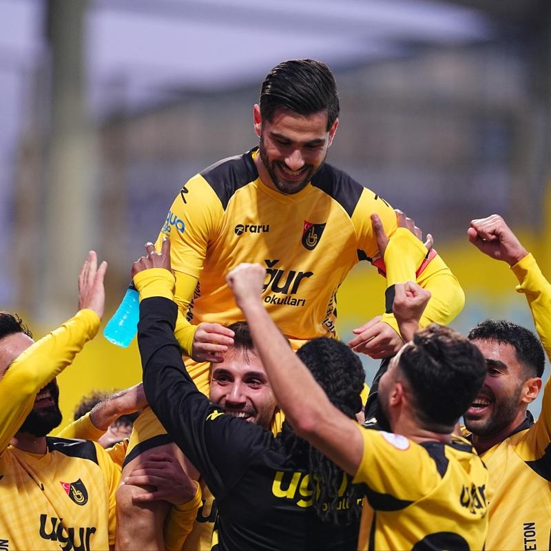 �stanbulspor, Esenler Erokspor'u farkl� ge�ti