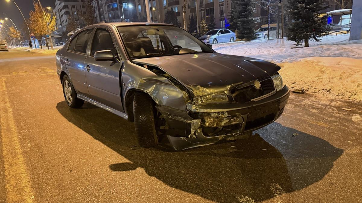 Erzurum'da zincirleme kaza: 4 yaral