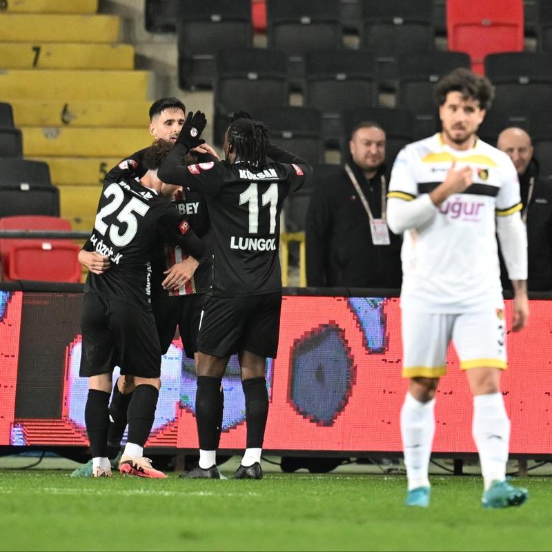 Gaziantep FK, �stanbulspor engelini 4 golle ge�ti