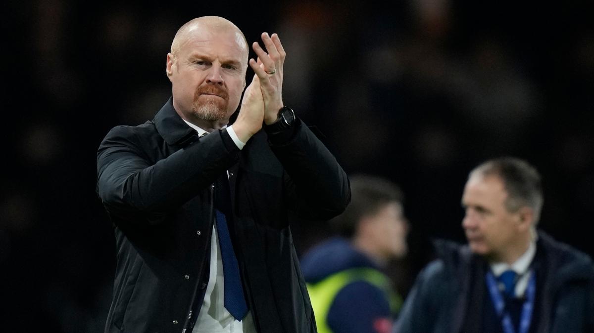 Everton, Sean Dyche ile yollarn ayrd