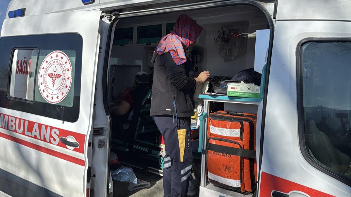 Ktahya'da babo kpek deheti... Anne ve kz yaraland
