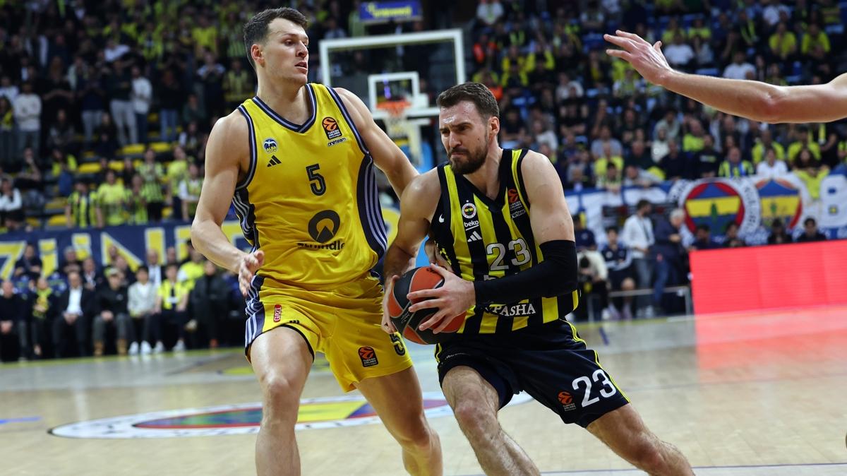 Fenerbahe Beko, Alba Berlin karsnda rahat kazand