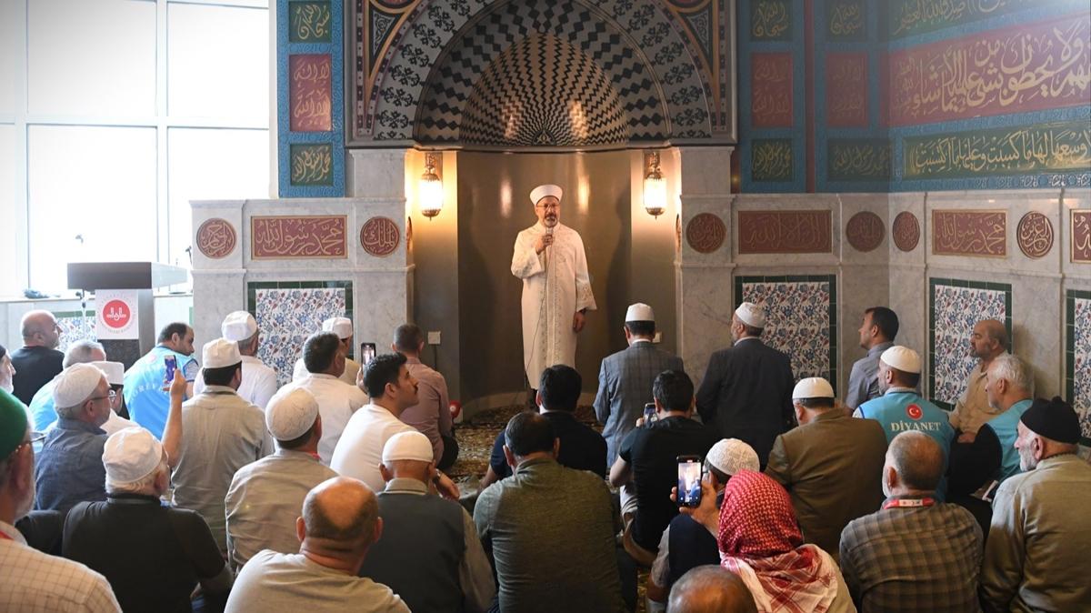 Diyanet leri Bakan Erba: Umre bizim iin bir eitim, bir irat olsun