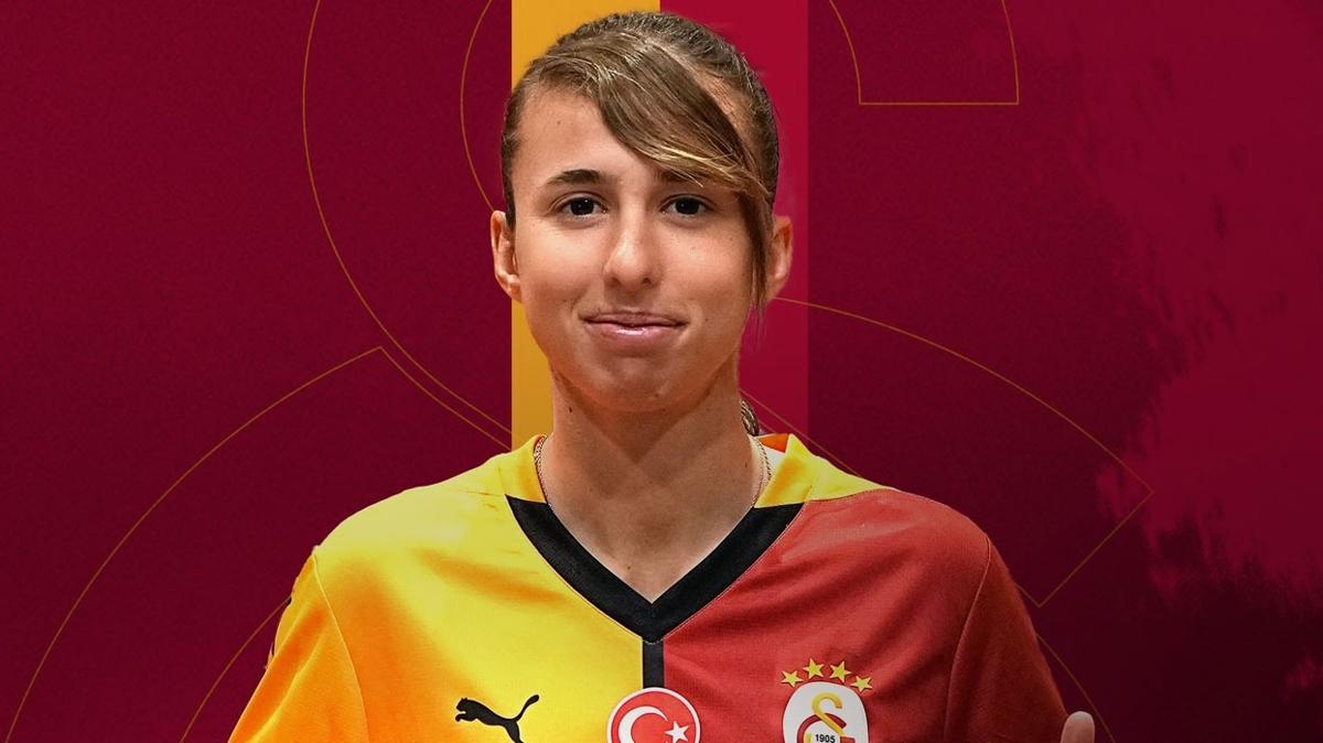 Galatasaray Petrol Ofisi, Laura Dominguez Rojo'yu kadrosuna katt