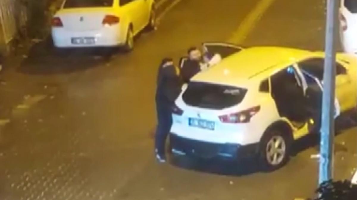 Esenyurt'ta bir genci dvp karmaya alan magandalar yakaland