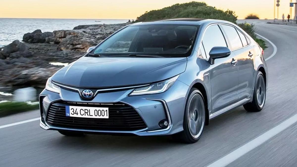 Toyota aklad: Yeni ylda tamamna taksitle sfr Corolla Sedan! stelik 200 bin TL indirim