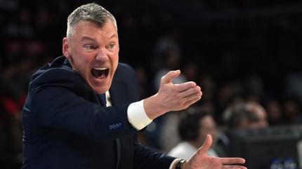 Jasikevicius, Zalgiris ma ncesi rakibin savunmasna dikkat ekti