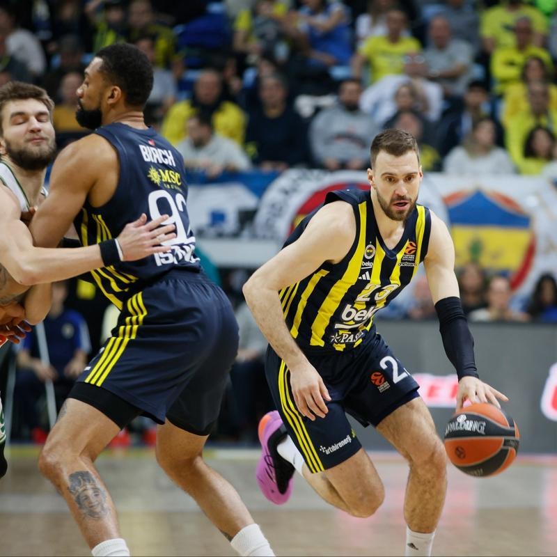 EuroLeague ift ma haftasnda temsilcilerimiz 4'te 2 yapt