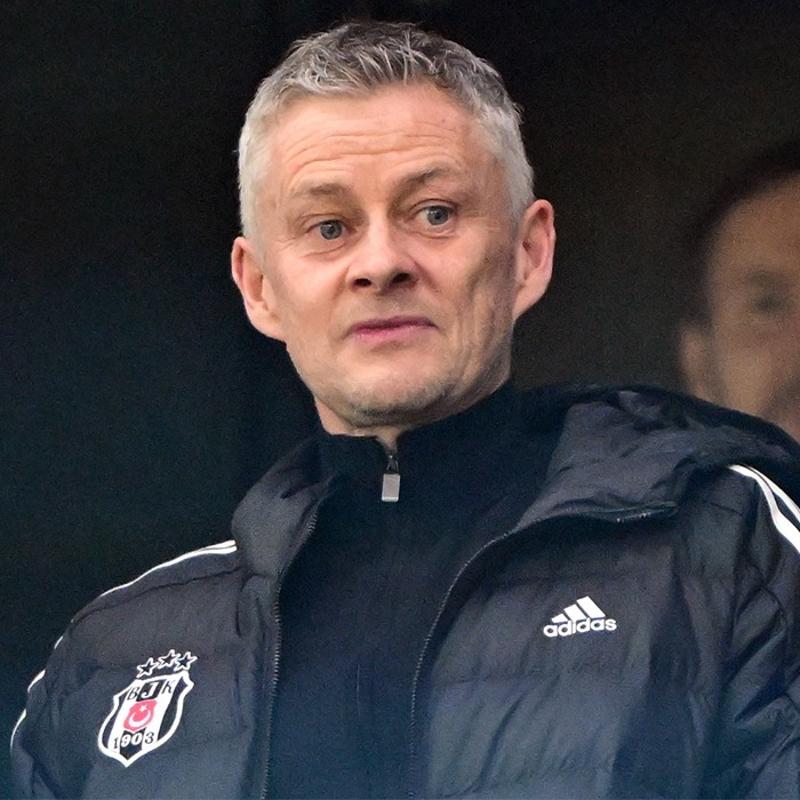 Solskjaer tribnde! Beikta'n yeni hocas ma takip etti