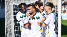 5 goll nefes kesen mata kazanan Sakaryaspor