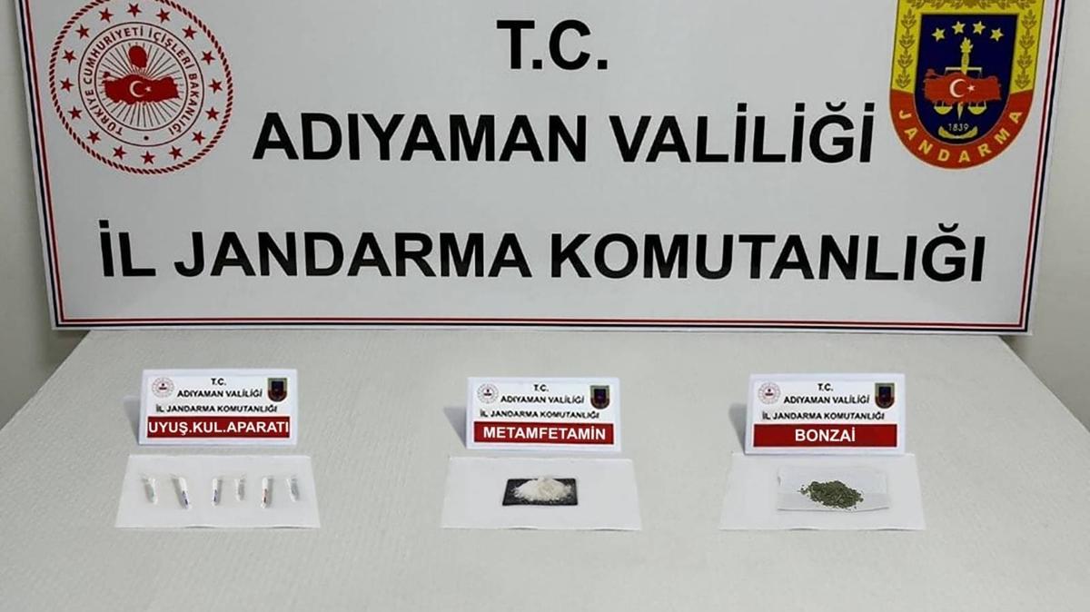 Adyaman'da uyuturucu operasyonu: 20 gzalt