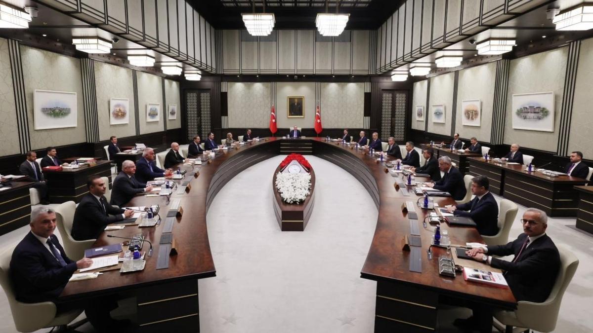 Kabine Toplants sona erdi... Bakan Erdoan aklama yapacak!