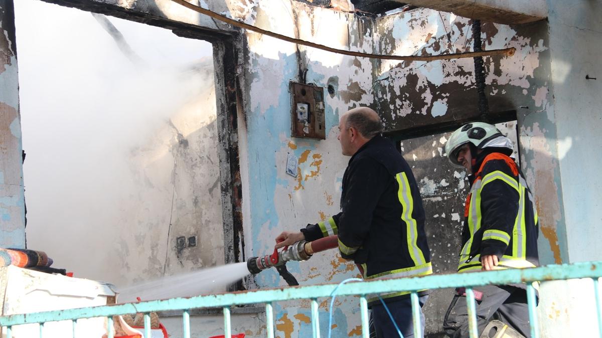 Amasya'da yangn kan ev kullanlamaz hale geldi