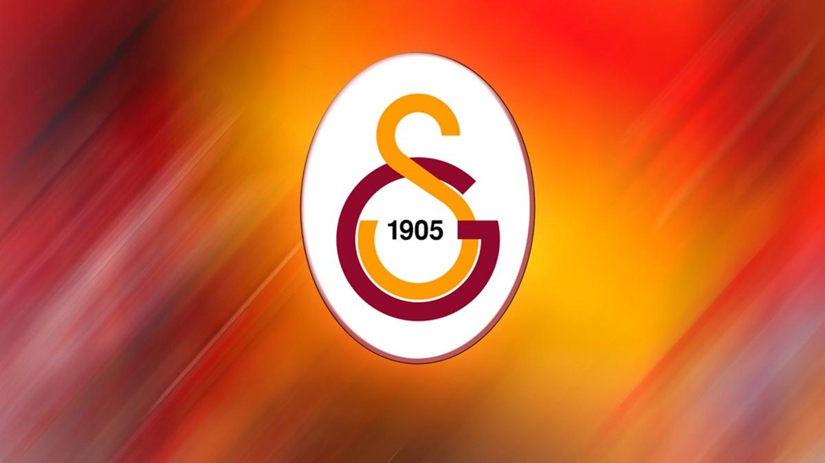 Galatasaray'da sa bek blgesi iin yeni aday Hampus Skoglund