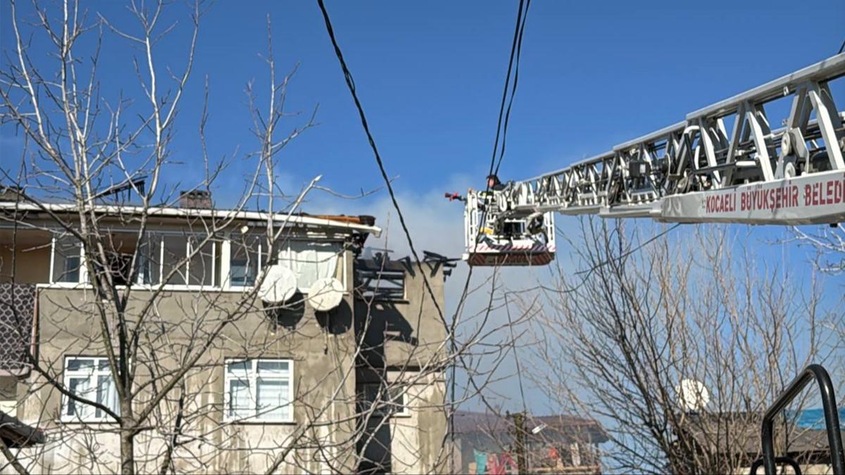 Kocaeli'de apartmanda yangn kt: 3 ocuk kurtarld