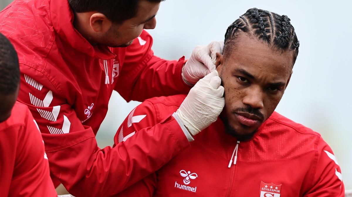 Sivasspor'da Garry Rodrigues oku: Teknik direktr kt haberi duyurdu