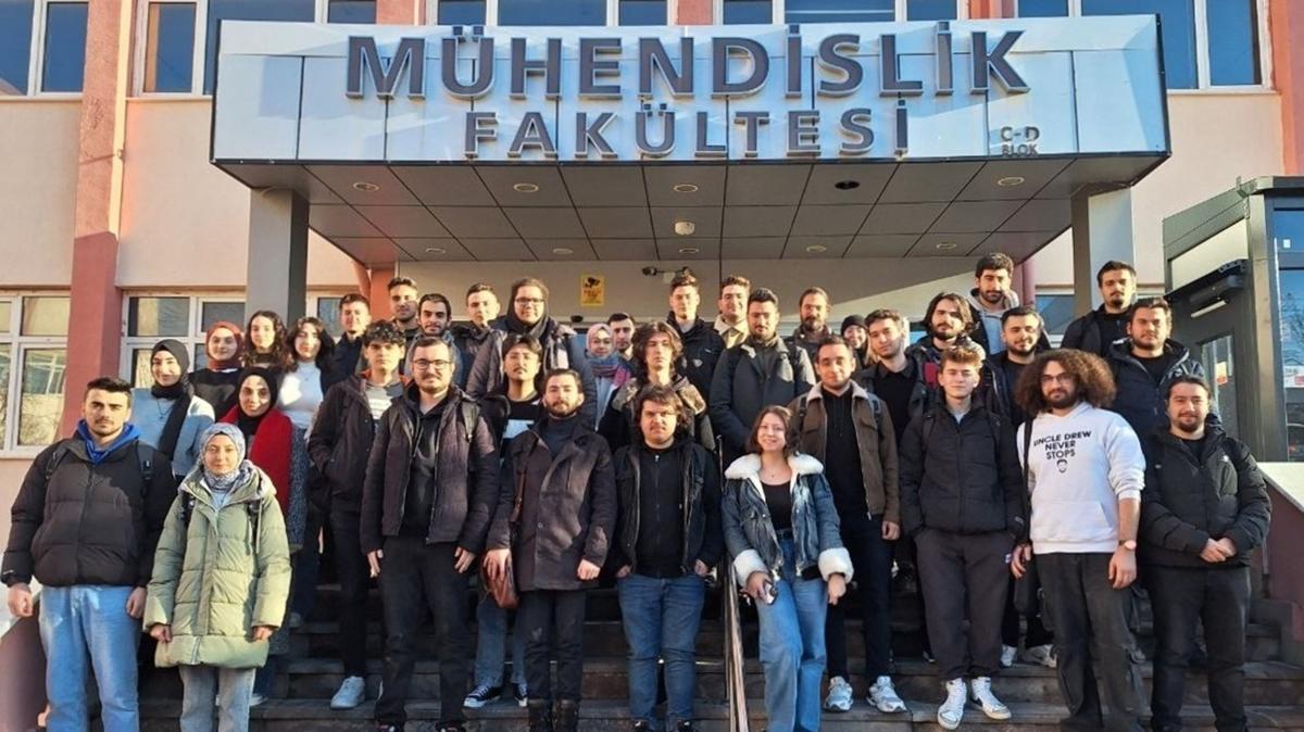 Trkiye Siber Vatan Eitimleri'nde genler gelecee hazrlanyor
