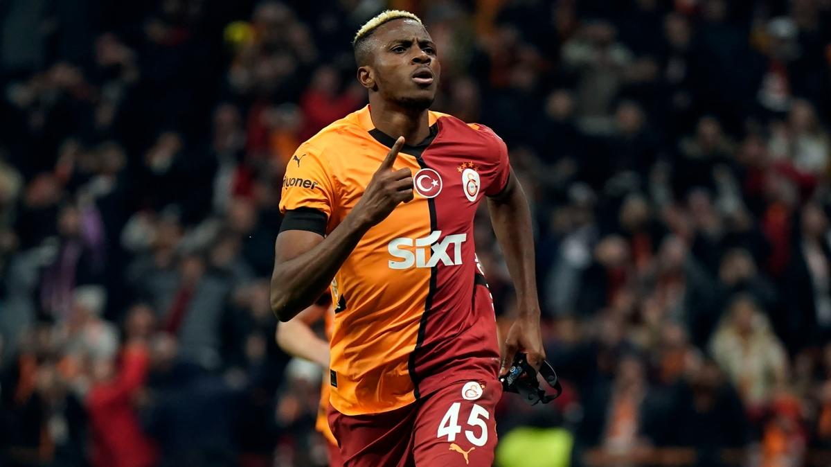 Galatasaray'dan Osimhen iin rekor teklif! te Napoli'nin verdii cevap...