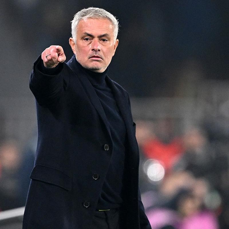 UEFA'dan fla karar! Jose Mourinho'ya ceza verdi