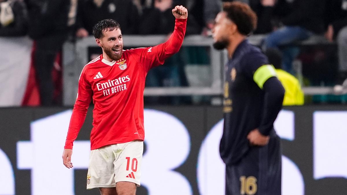 kerem akt�rko�lu kenan y�ld�z orkun k�k�� foto�raflar� resimleri