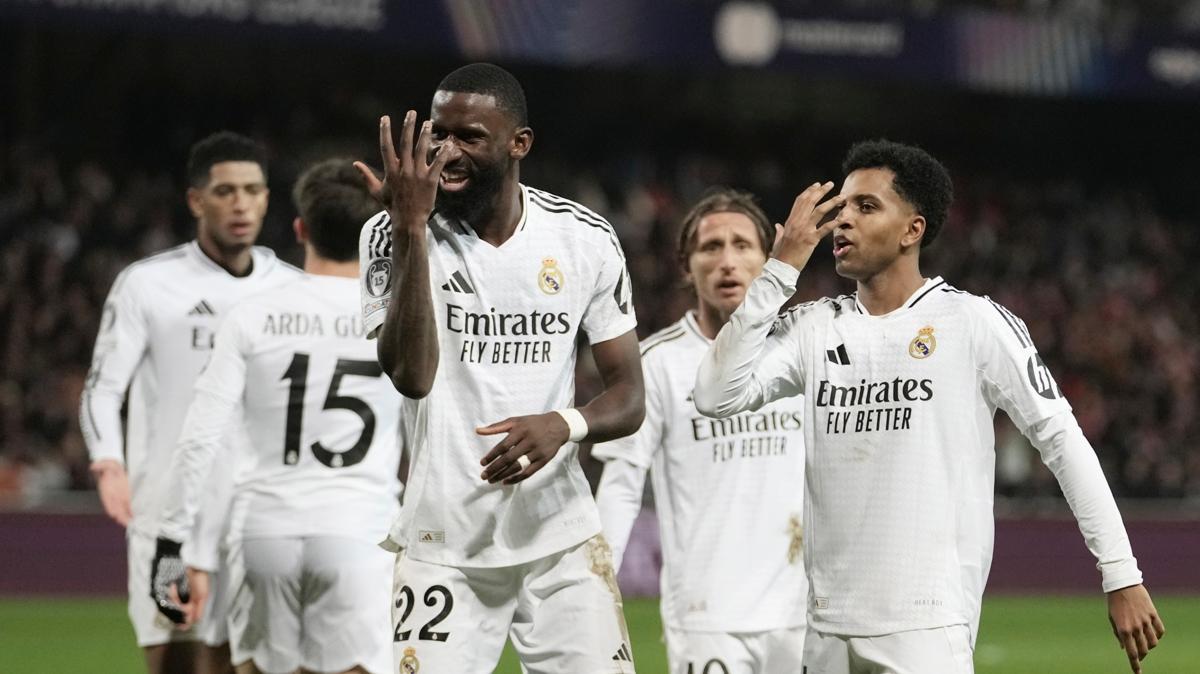 Real Madrid, ampiyonlar Ligi'nde play-off'larda