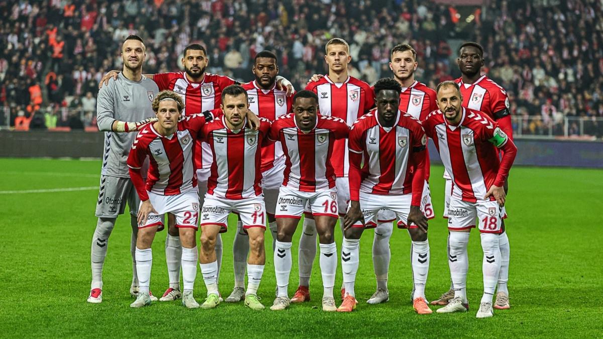 Samsunspor, Baakehir deplasmannda