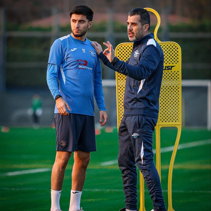 Adana Demirspor, Kasmpaa mana hazr