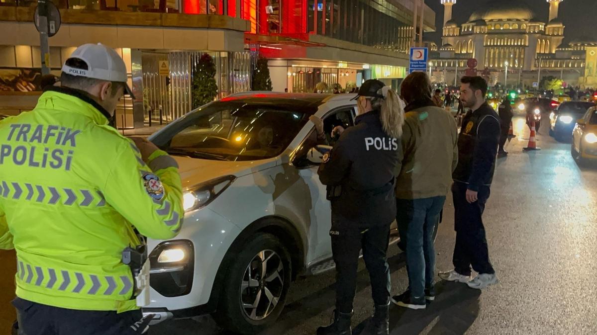 stanbul'da "huzur" uygulamas... Durdurulan aralar detayl arand