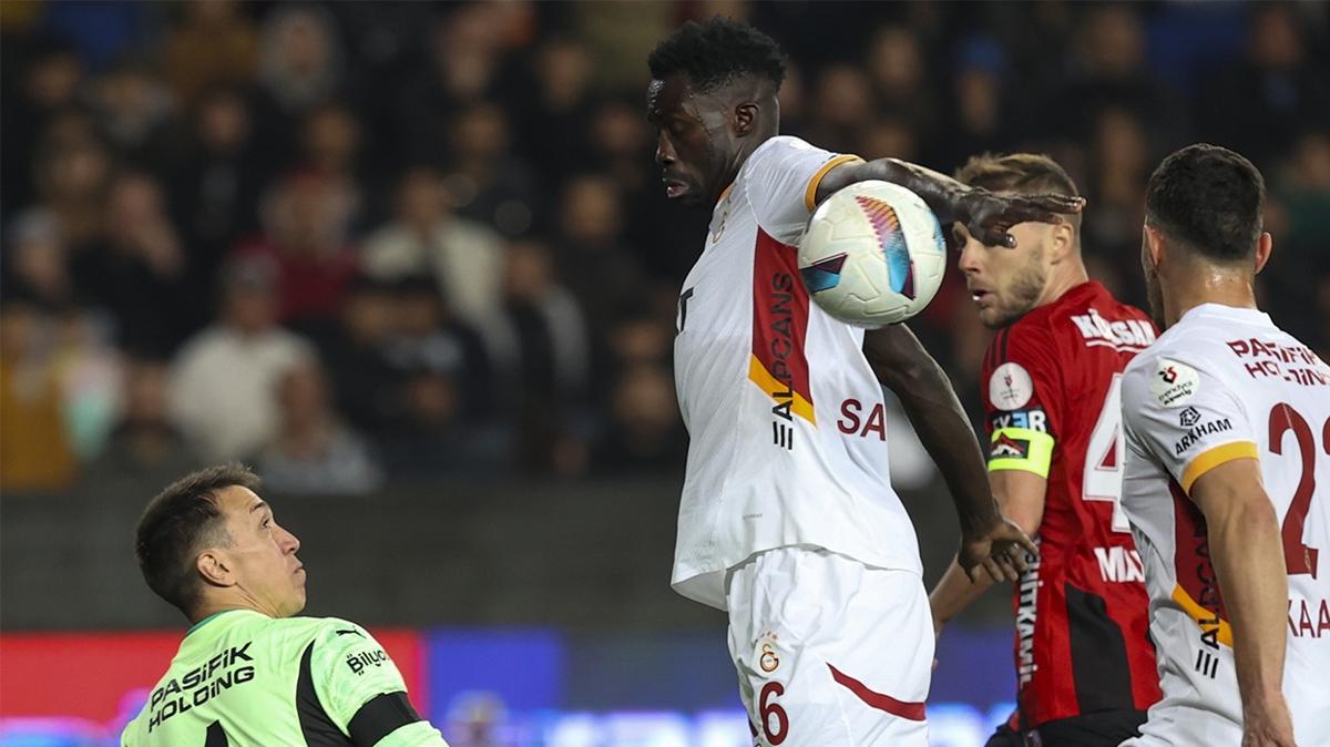 galatasaray gaziantep fk s�per lig foto�raflar� resimleri